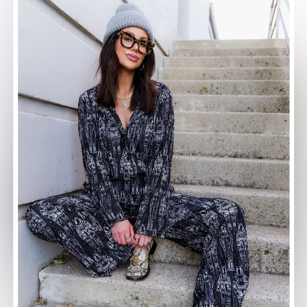 Dressed in LALA astronaut plisse set